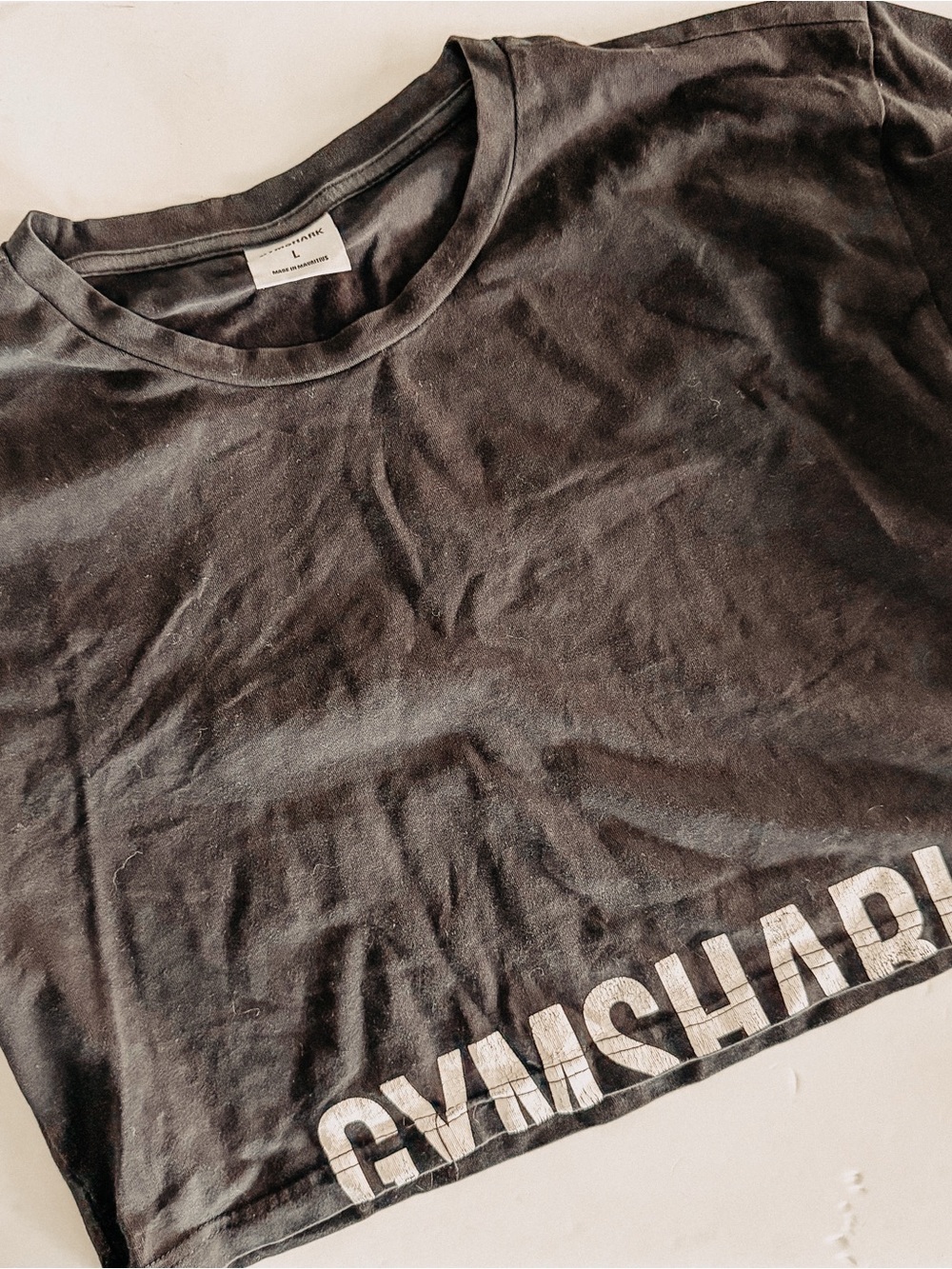 Gymshark Black/White Fraction Crop Top. Size Large
